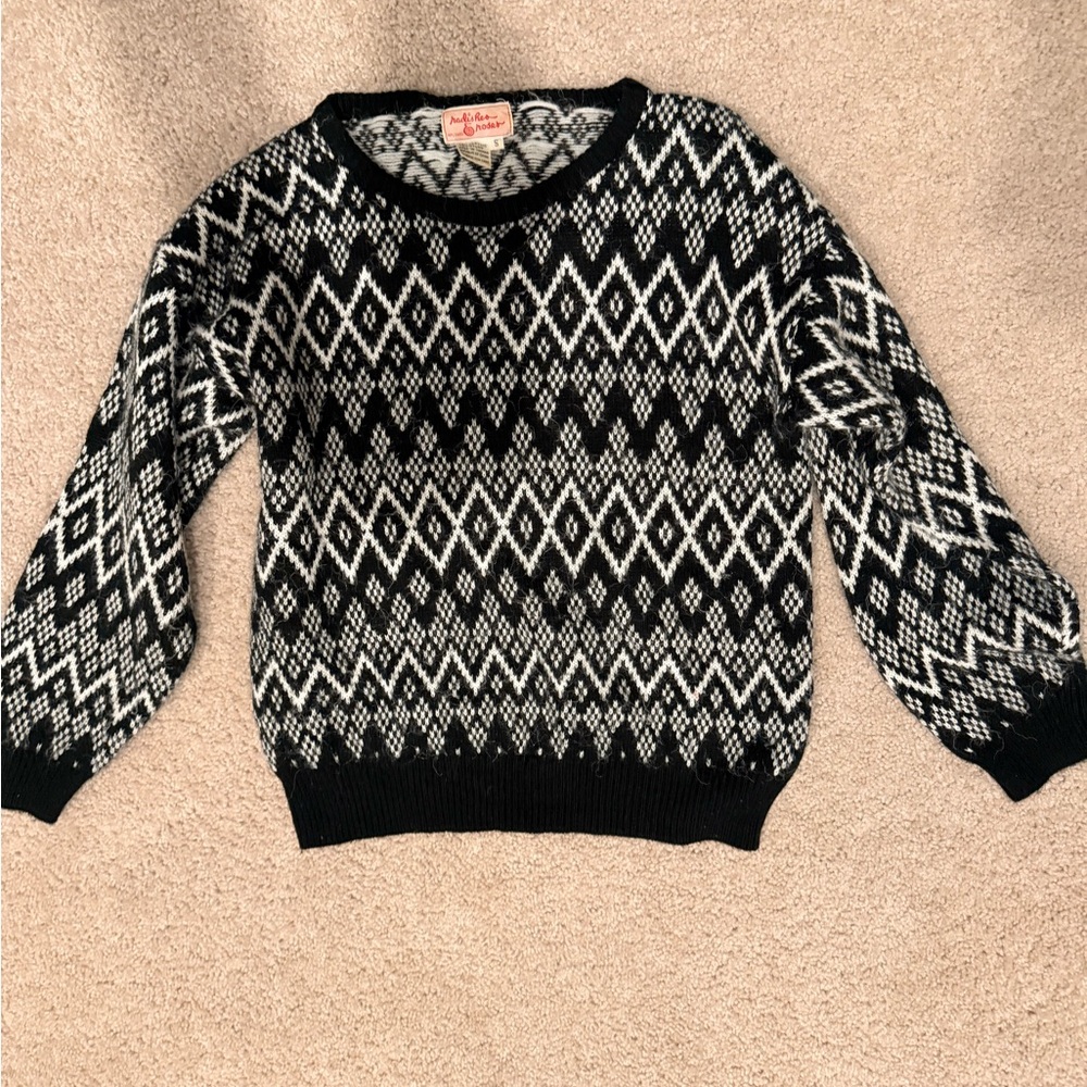 Radishes an Roses Vintage Black and White Diamond Pattern Sweater